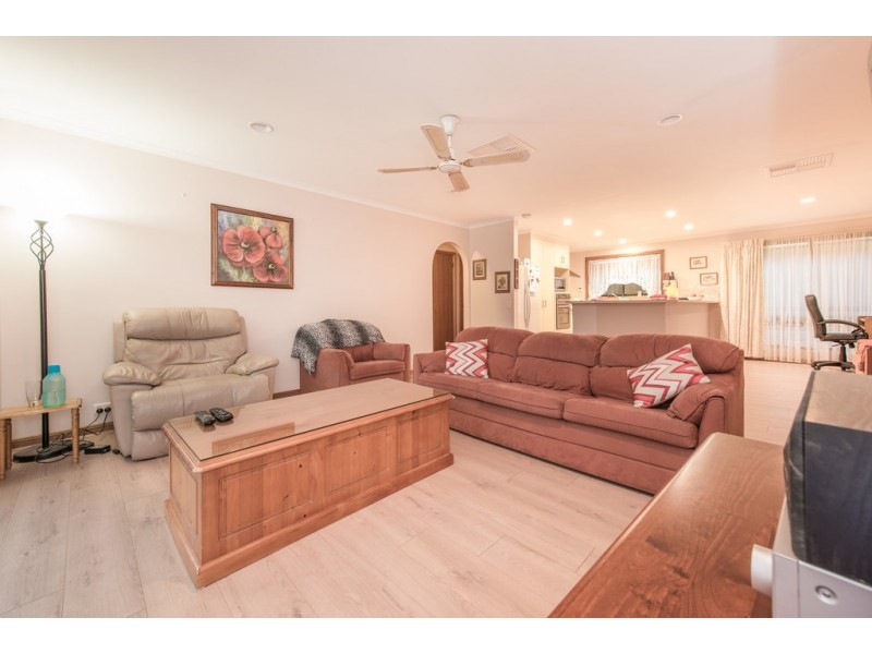 3 Debham Street, Morphett Vale SA 5162