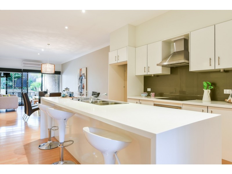 15 Blyth Street, Happy Valley SA 5159