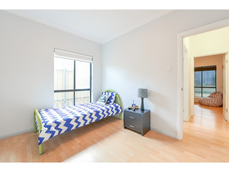 15 Blyth Street, Happy Valley SA 5159
