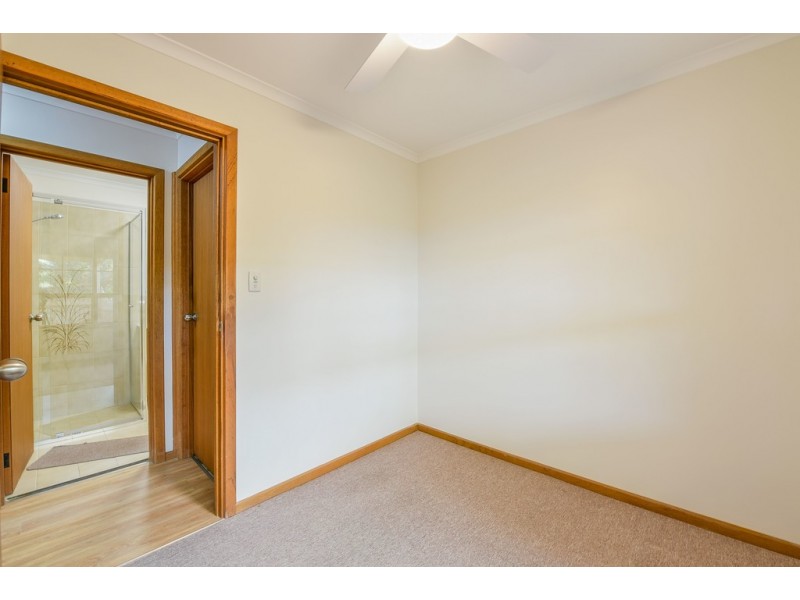2/7 Rubin Crescent, Happy Valley SA 5159