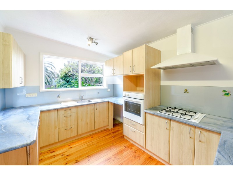 16 Kelly Road, Christies Beach SA 5165