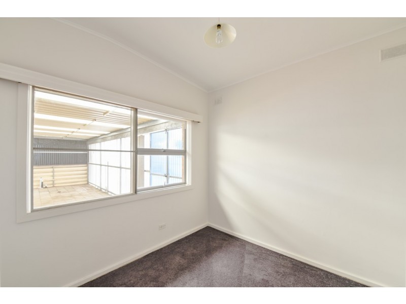 16 Kelly Road, Christies Beach SA 5165