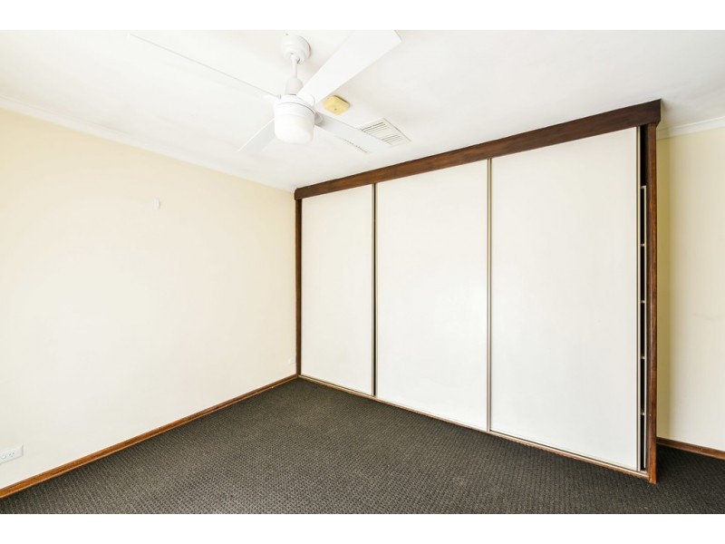 11 Iona Road, Aberfoyle Park SA 5159