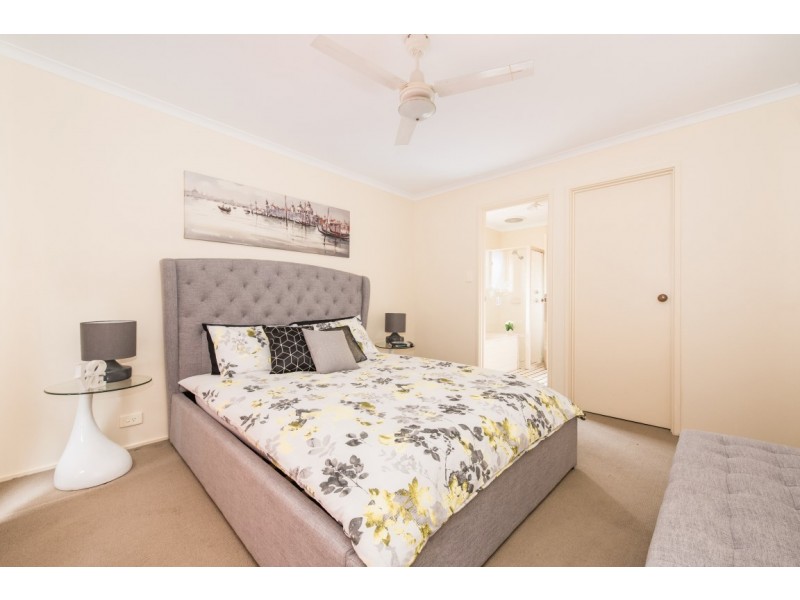 35 Tuscanny Way, Woodcroft SA 5162