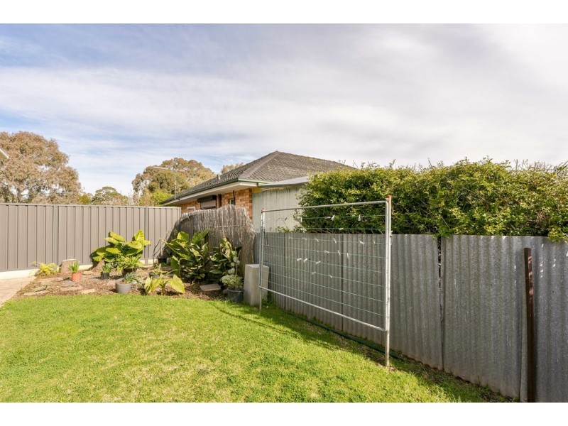 3/2 Beverley Street, Clovelly Park SA 5042