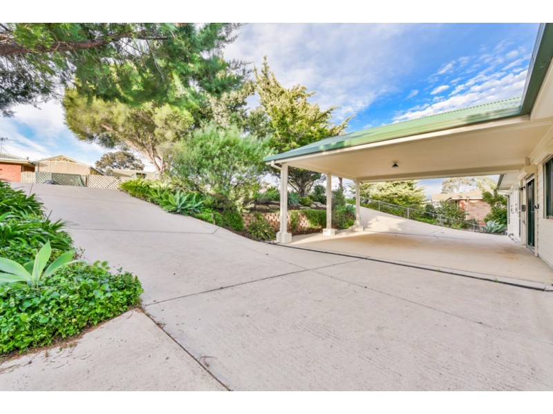 5 Triangle Court, Noarlunga Downs SA 5168