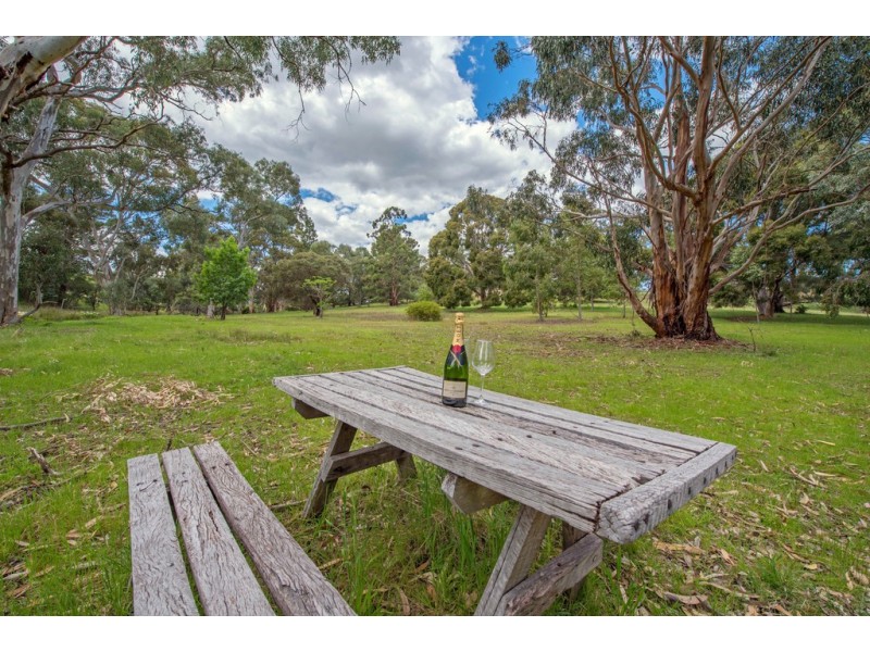 28 Piggott Range Road, Chandlers Hill SA 5159