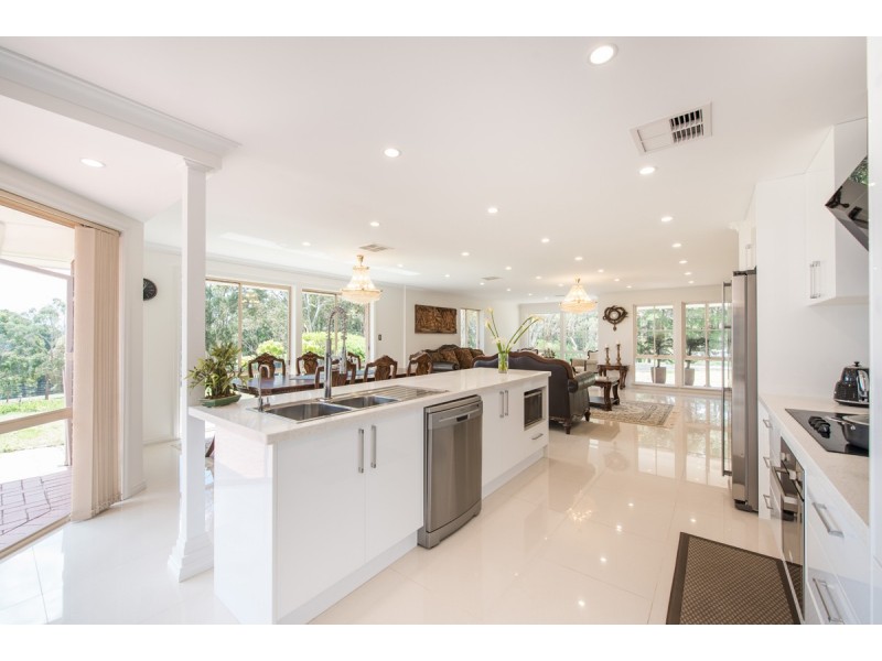 28 Piggott Range Road, Chandlers Hill SA 5159