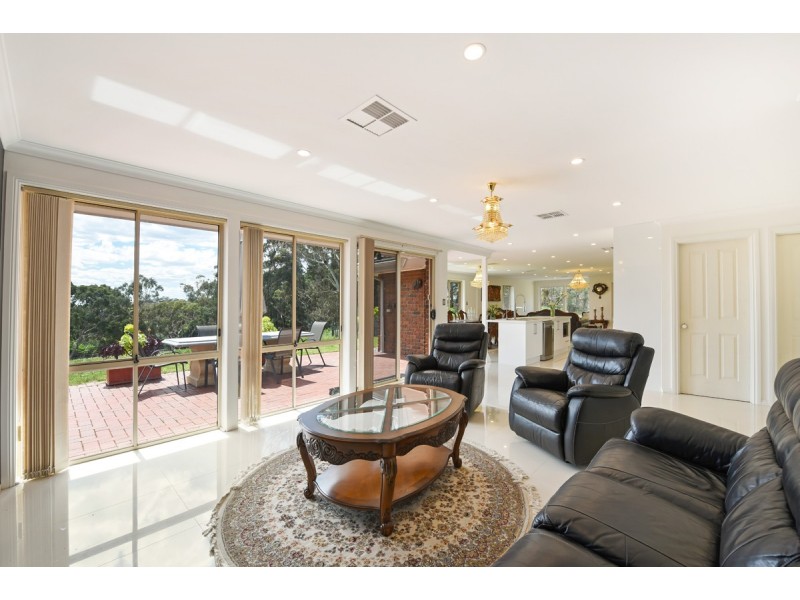 28 Piggott Range Road, Chandlers Hill SA 5159