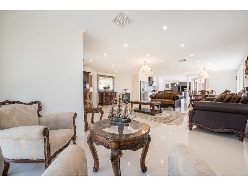 28 Piggott Range Road, Chandlers Hill SA 5159