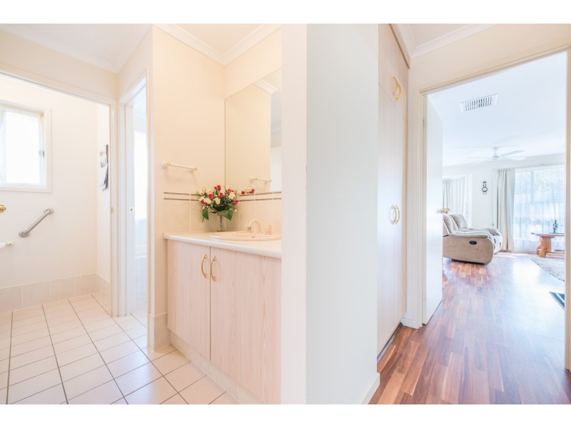 16 Barton Street, Yankalilla SA 5203