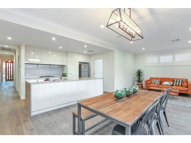 50 Vista Parade, Seaford Heights SA 5169