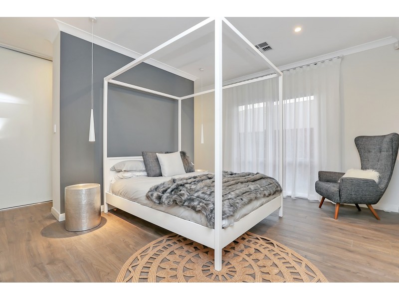 50 Vista Parade, Seaford Heights SA 5169