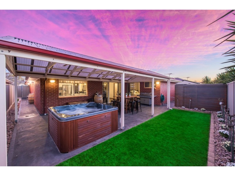 35 Mast Avenue, Seaford Meadows SA 5169