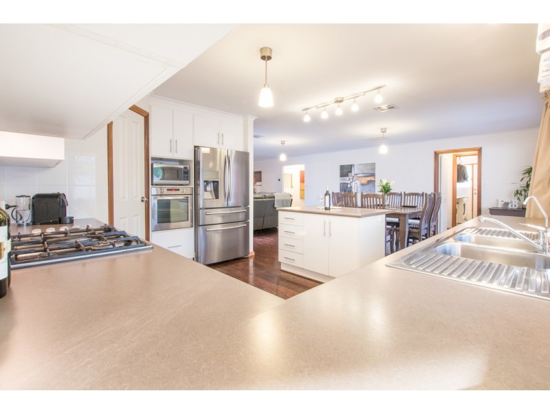 35 Mast Avenue, Seaford Meadows SA 5169