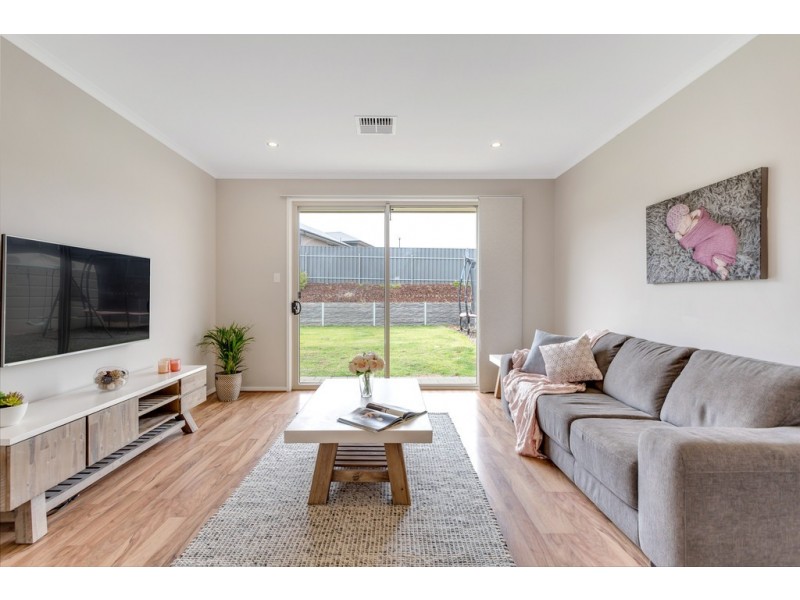 28 Aurora Circuit, Meadows SA 5201