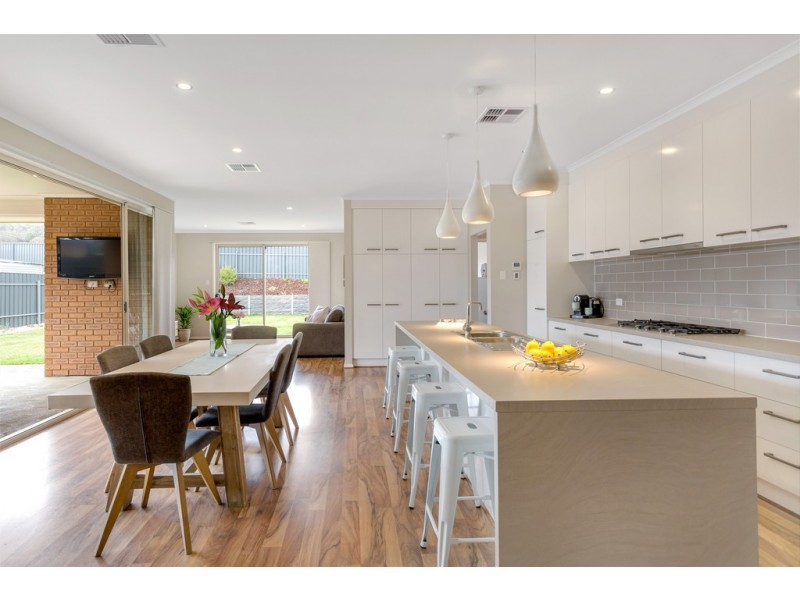 28 Aurora Circuit, Meadows SA 5201