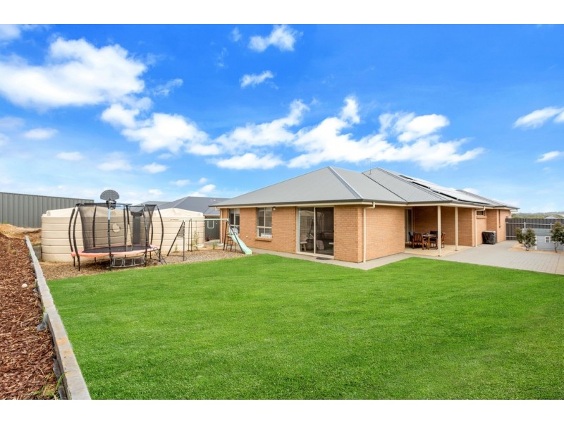 28 Aurora Circuit, Meadows SA 5201