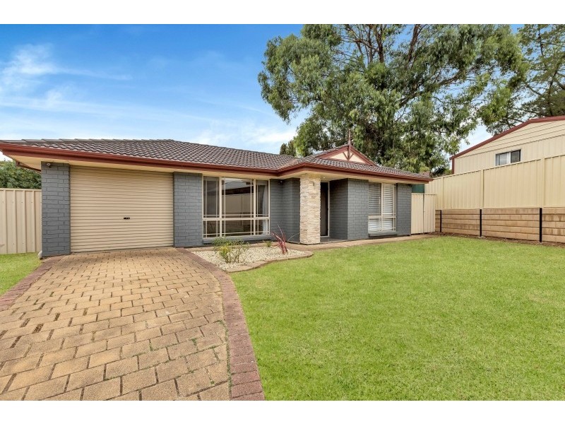 8 Hamilton Court, Sheidow Park SA 5158