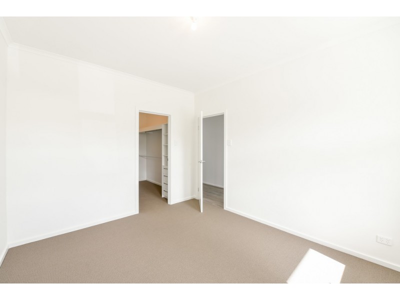 30 Limbert Ave, Seacombe Gardens SA 5047