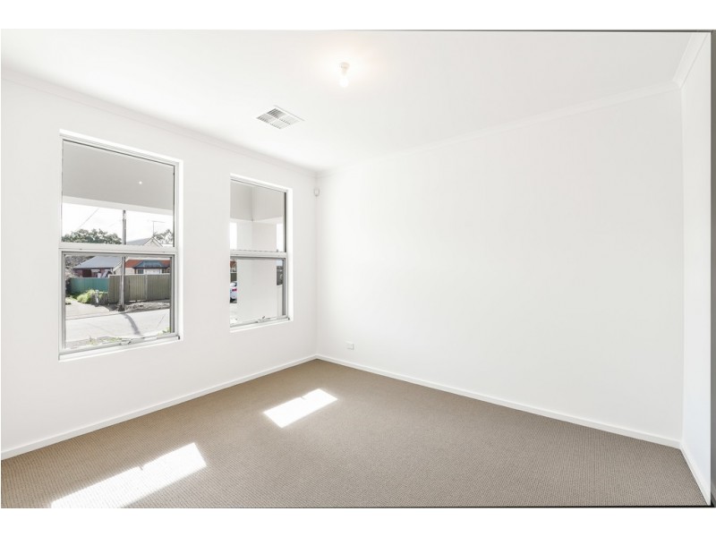 30 Limbert Ave, Seacombe Gardens SA 5047