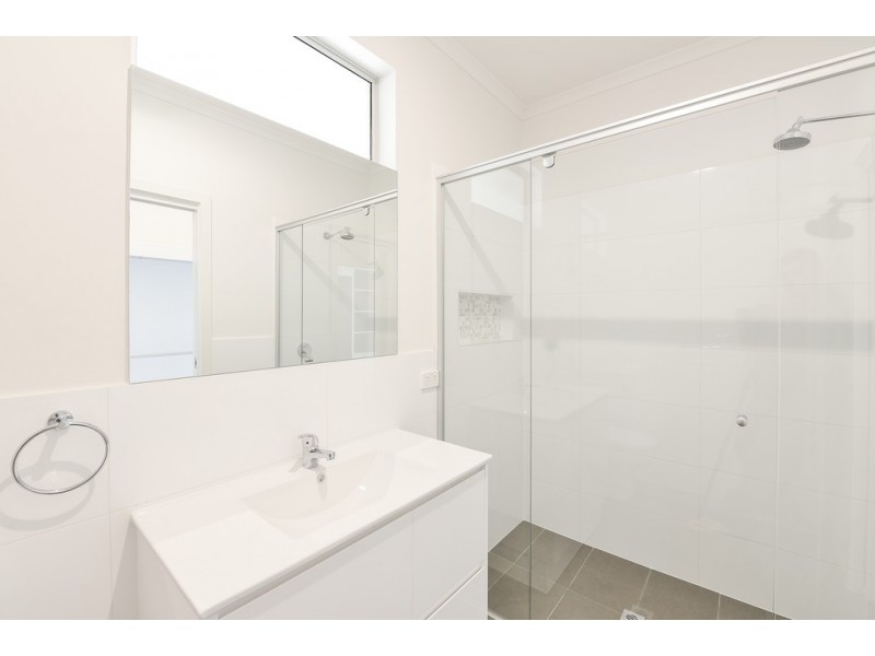 30 Limbert Ave, Seacombe Gardens SA 5047