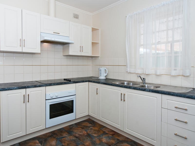 1-8 Edison Street, Glenelg North SA 5045