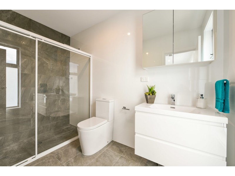 18 Oceanview Road, Christies Beach SA 5165