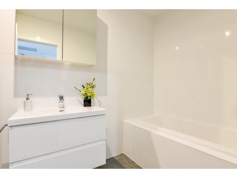 18 Oceanview Road, Christies Beach SA 5165