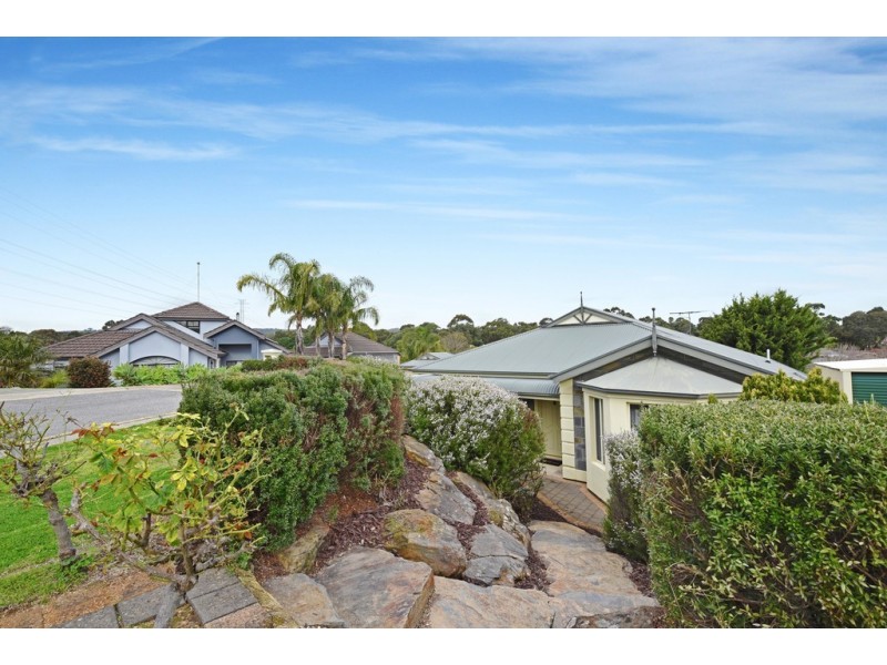 12 John Walk, Flagstaff Hill SA 5159