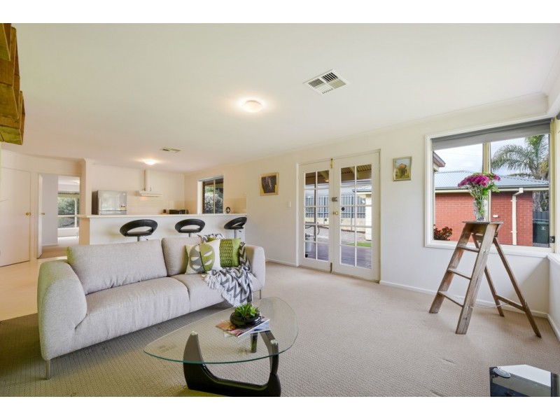 12 John Walk, Flagstaff Hill SA 5159