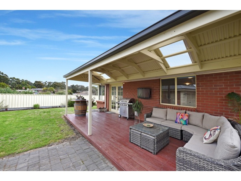 12 John Walk, Flagstaff Hill SA 5159