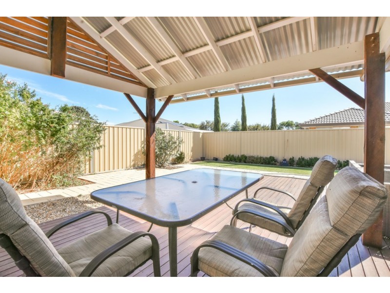 4 Seagull Street, Aldinga Beach SA 5173