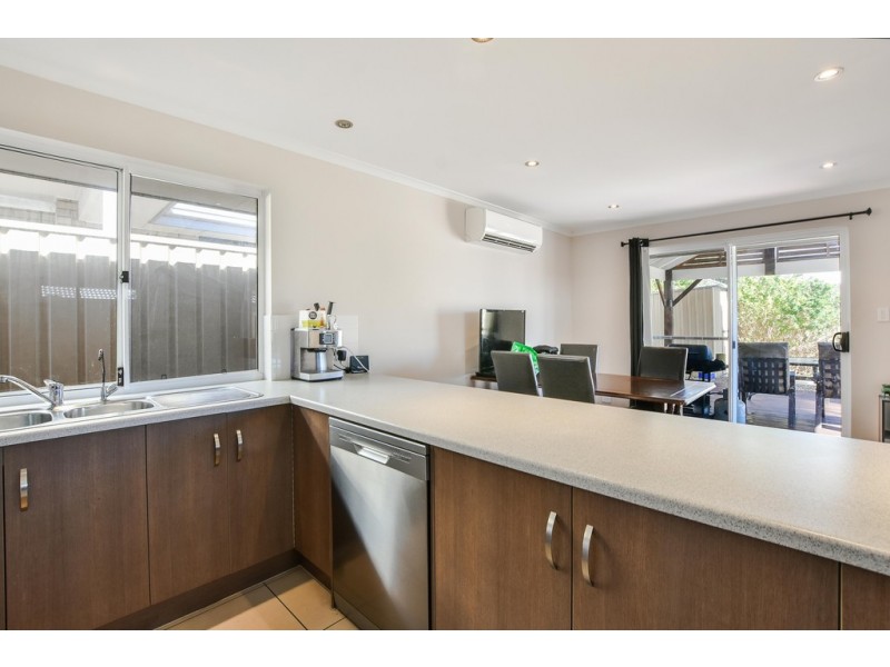 4 Seagull Street, Aldinga Beach SA 5173