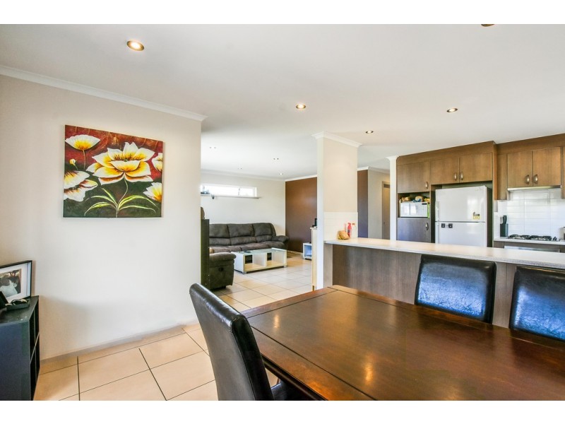 4 Seagull Street, Aldinga Beach SA 5173