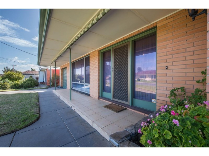 27 Troon Street, Novar Gardens SA 5040