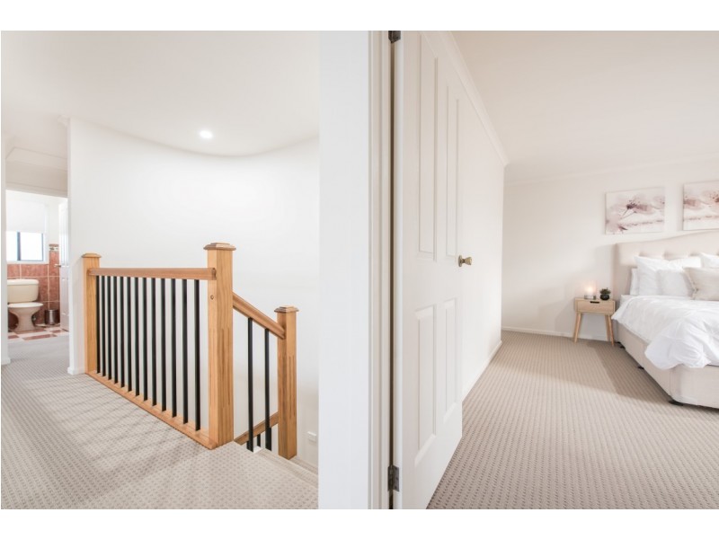 24 Freebairn Drive, Hallett Cove SA 5158