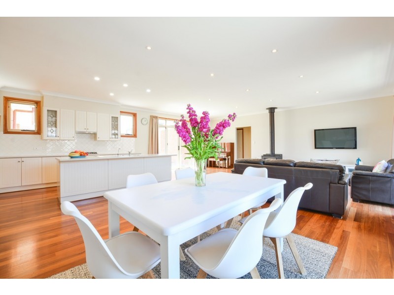 22 Charlson Rise, Happy Valley SA 5159