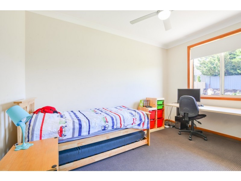 22 Charlson Rise, Happy Valley SA 5159