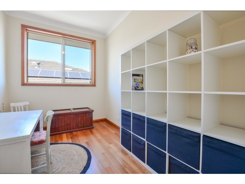 22 Charlson Rise, Happy Valley SA 5159