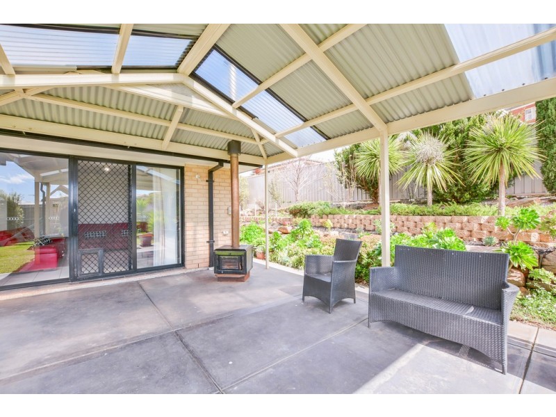 16 Edithburgh Avenue, Seaford Rise SA 5169