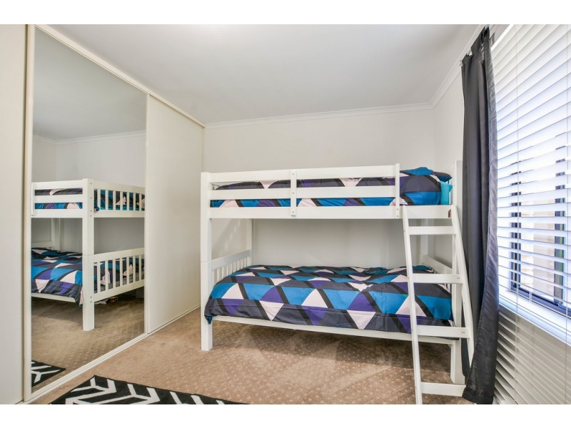 16 Edithburgh Avenue, Seaford Rise SA 5169