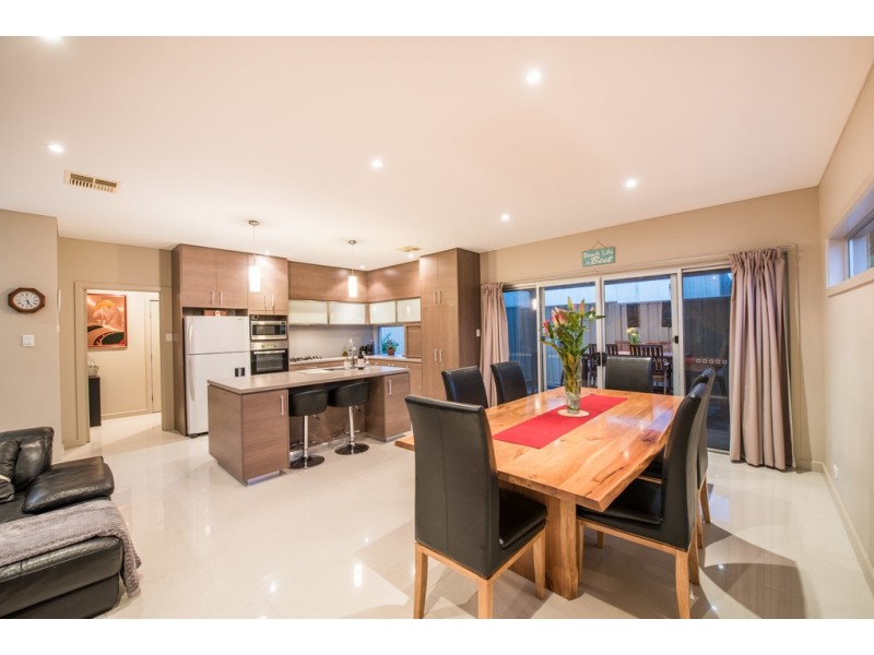 69a Cliff Ave, Port Noarlunga South SA 5167