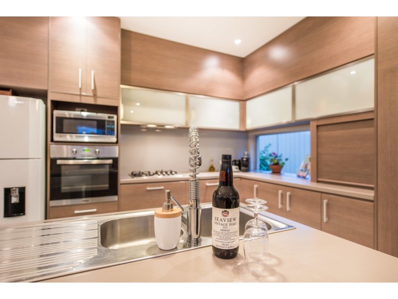 69a Cliff Ave, Port Noarlunga South SA 5167