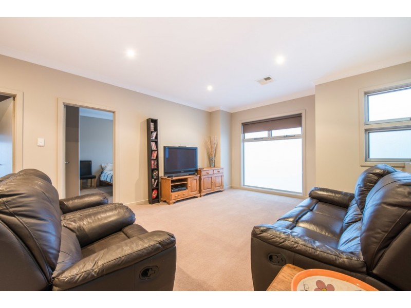 69a Cliff Ave, Port Noarlunga South SA 5167