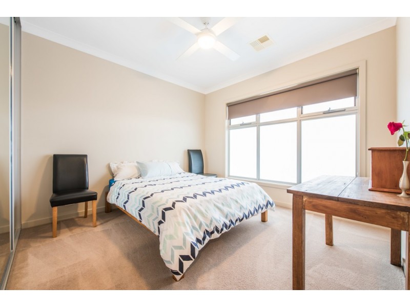 69a Cliff Ave, Port Noarlunga South SA 5167