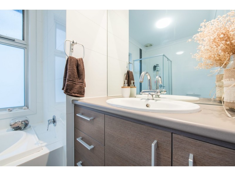 69a Cliff Ave, Port Noarlunga South SA 5167