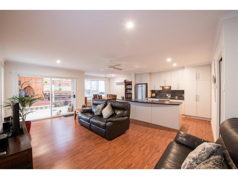 14 Atkins Crescent, Morphett Vale SA 5162