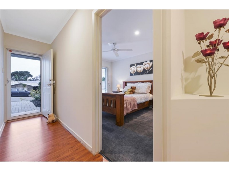 14 Atkins Crescent, Morphett Vale SA 5162