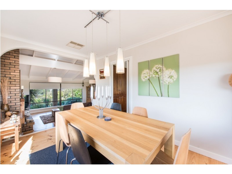 8 Mark Court, O’halloran Hill SA 5158